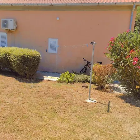 Holiday House With A Parking Space Mundanije, Rab - 21237 拉布