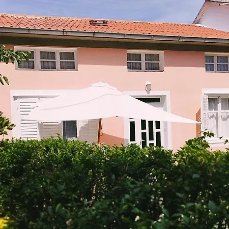 Holiday House With A Parking Space Mundanije, Rab - 21237 度假居 *